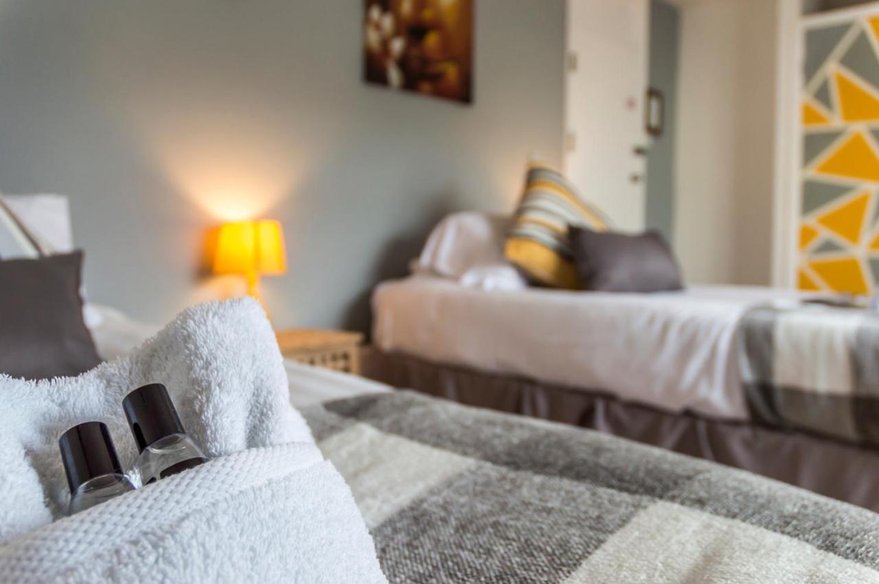 Parsonage Farm Inn Saint Florence Екстер'єр фото