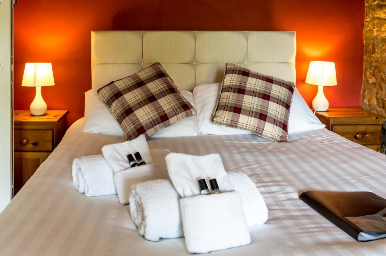Parsonage Farm Inn Saint Florence Екстер'єр фото