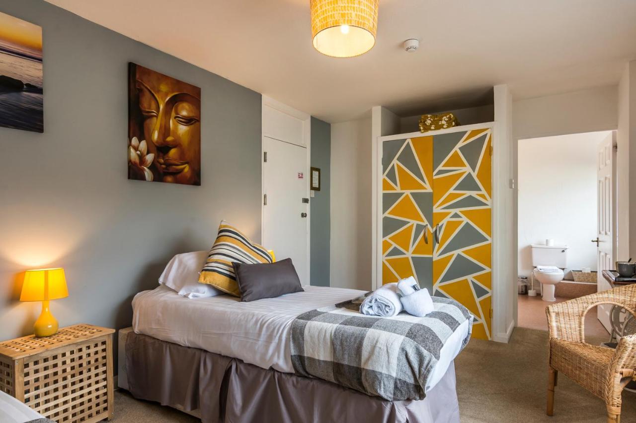 Parsonage Farm Inn Saint Florence Екстер'єр фото