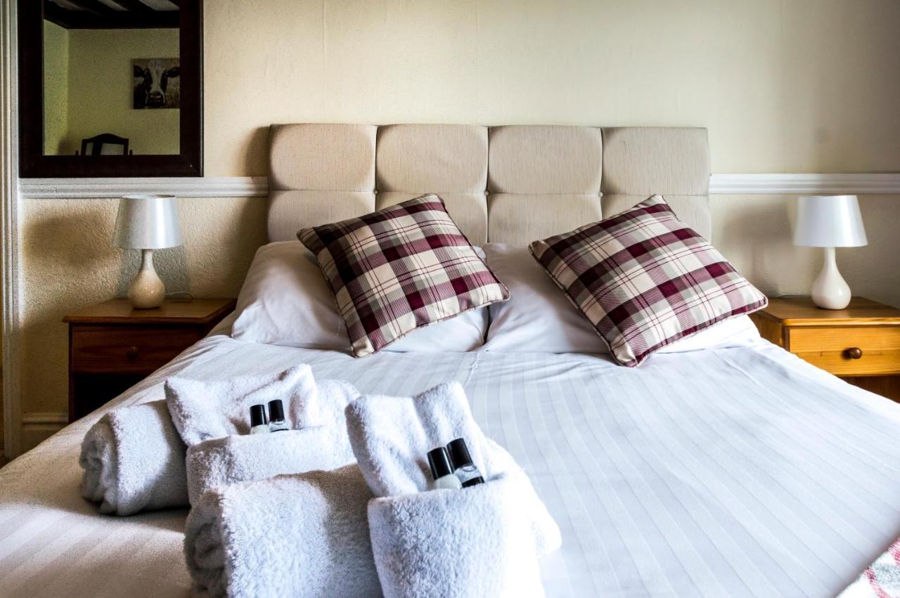 Parsonage Farm Inn Saint Florence Екстер'єр фото