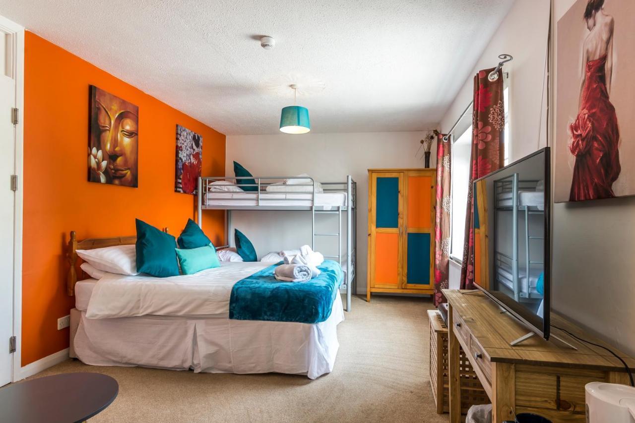 Parsonage Farm Inn Saint Florence Екстер'єр фото