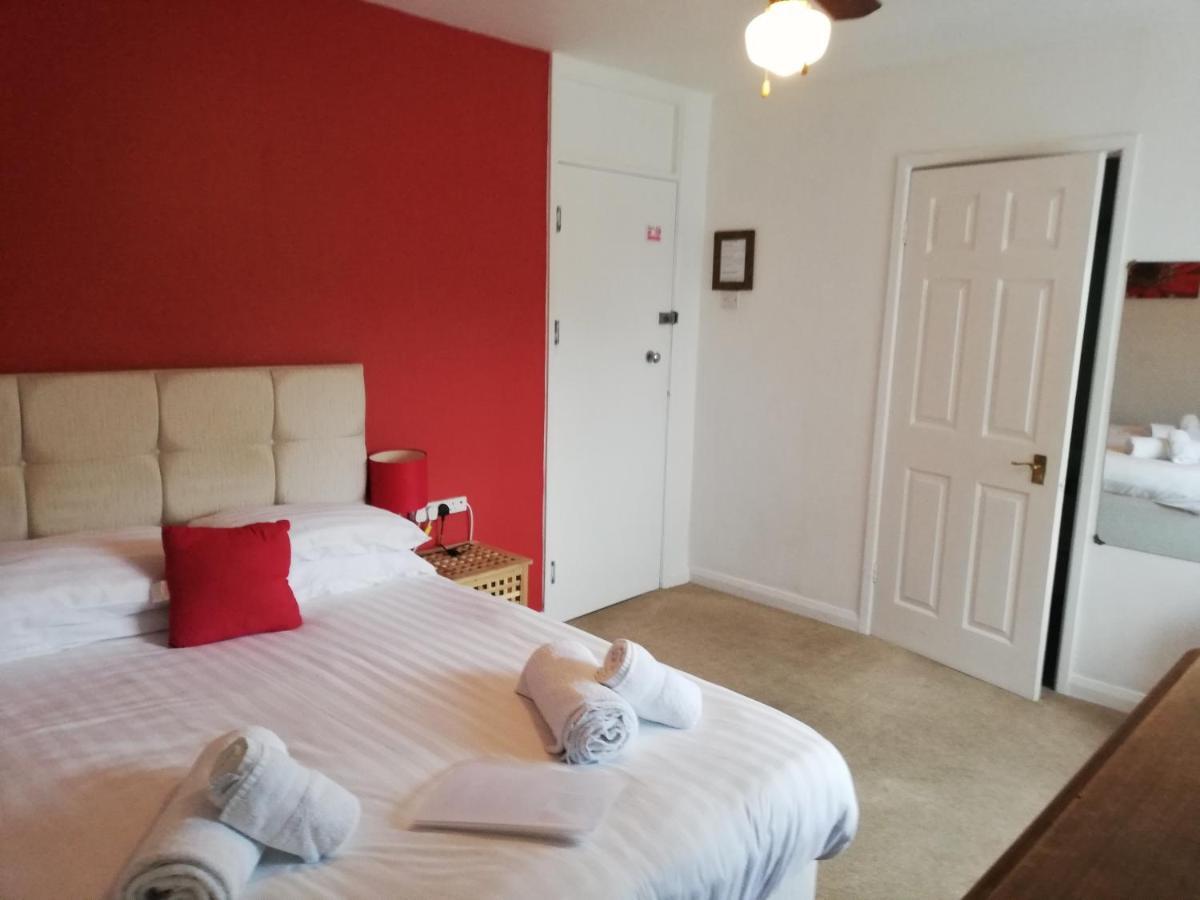Parsonage Farm Inn Saint Florence Екстер'єр фото