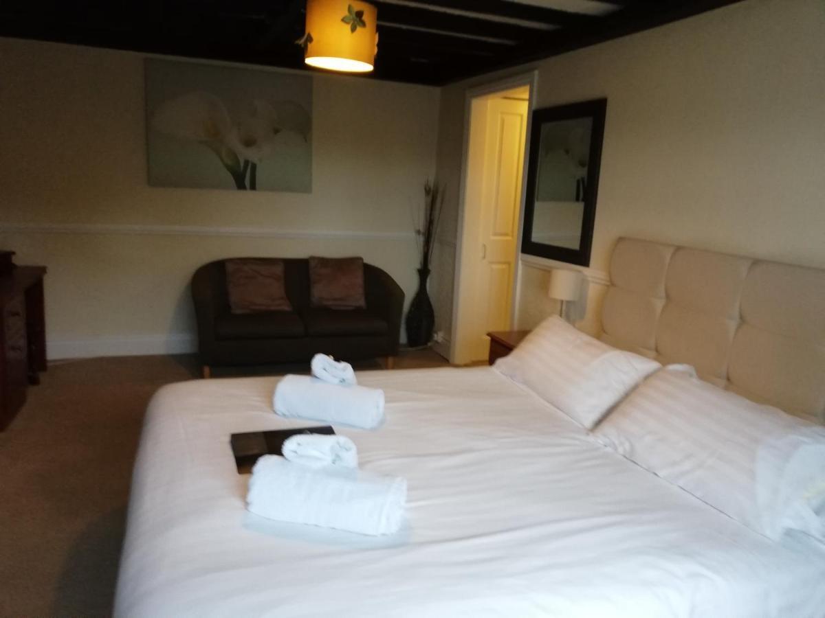 Parsonage Farm Inn Saint Florence Екстер'єр фото